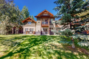 Blue River Apartments